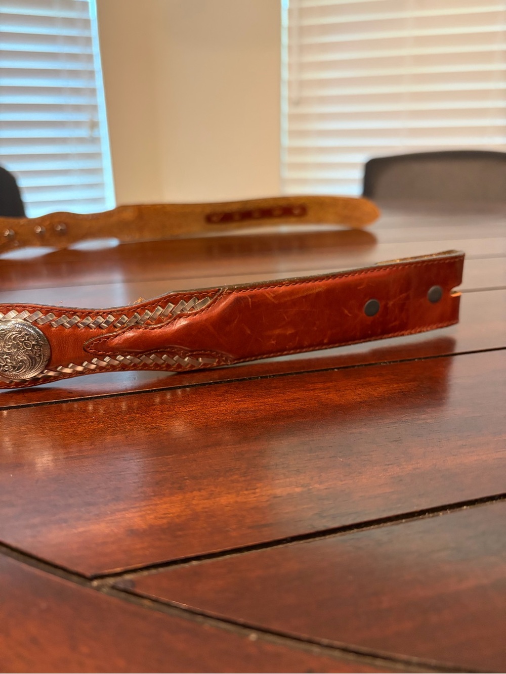 Tony Lama Men’s Western Brown Leather Belt with Silver Conchos Size 36 - Picture 6 of 7